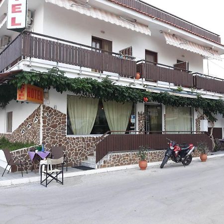 Hotel Paralia Nea Karvali Luaran gambar