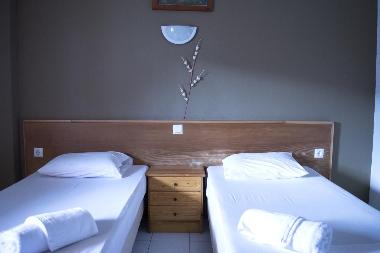 Hotel Paralia Nea Karvali Luaran gambar