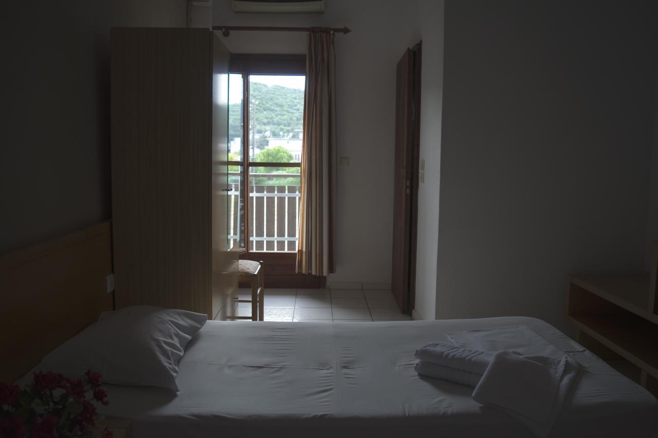 Hotel Paralia Nea Karvali Luaran gambar