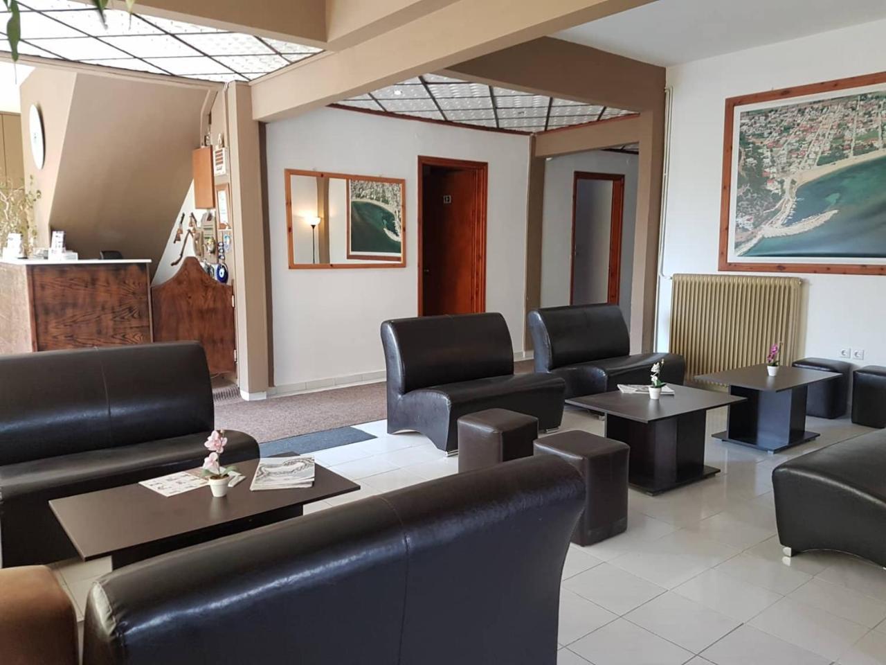 Hotel Paralia Nea Karvali Luaran gambar