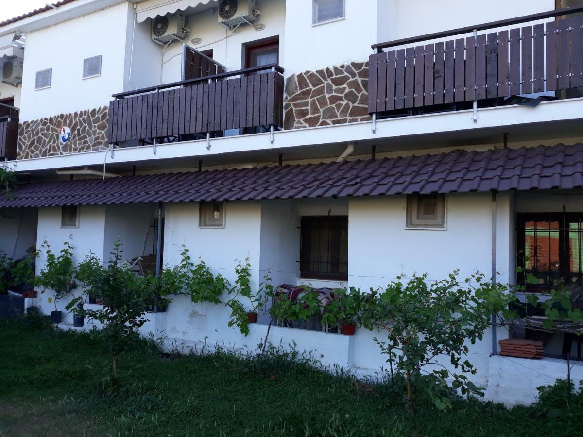 Hotel Paralia Nea Karvali Luaran gambar